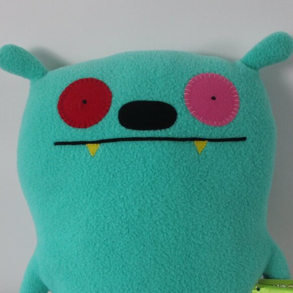 LIMITED EDITION "BIG TOE" UGLYDOLL - Picture 3 of 10